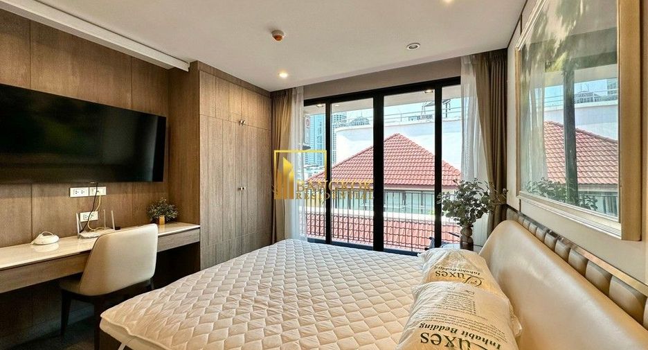 For rent 3 bedrooms apartment in Pathum Wan, Bangkok