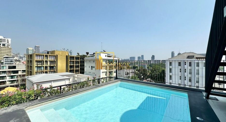 For rent 3 bedrooms apartment in Pathum Wan, Bangkok