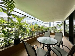 Apartamento en alquiler de 3 habitaciones en Watthana, Bangkok