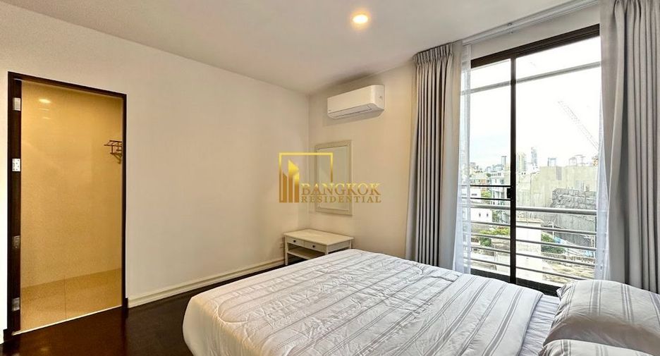 For rent 3 bedrooms apartment in Watthana, Bangkok