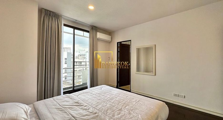 For rent 3 bedrooms apartment in Watthana, Bangkok