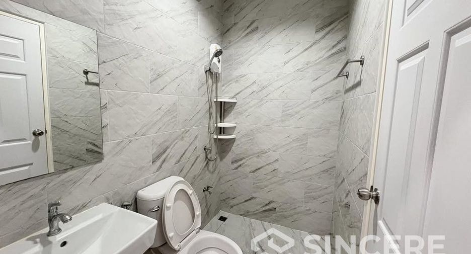 For rent 2 bedrooms house in Mueang Phuket, Phuket