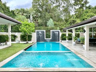 For rent 6 bedrooms villa in Bang Lamung, Chonburi