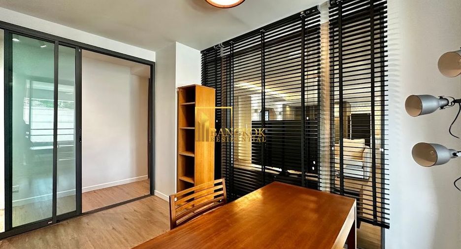 For rent 2 bedrooms apartment in Watthana, Bangkok