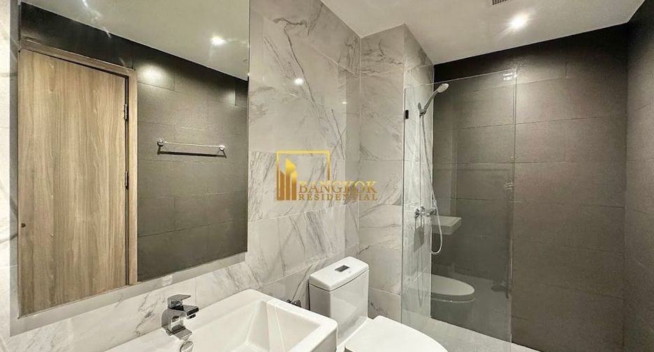 For rent 2 bedrooms apartment in Watthana, Bangkok