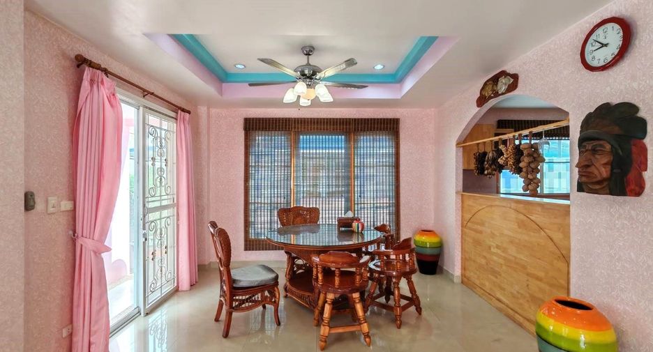 Casa en venta de 3 habitaciones en Bang Lamung, Chonburi