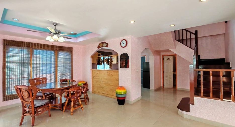 Casa en venta de 3 habitaciones en Bang Lamung, Chonburi
