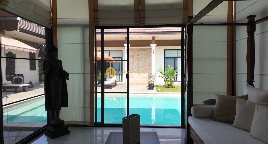 À vendre 5 chambres villa à East Pattaya, Pattaya