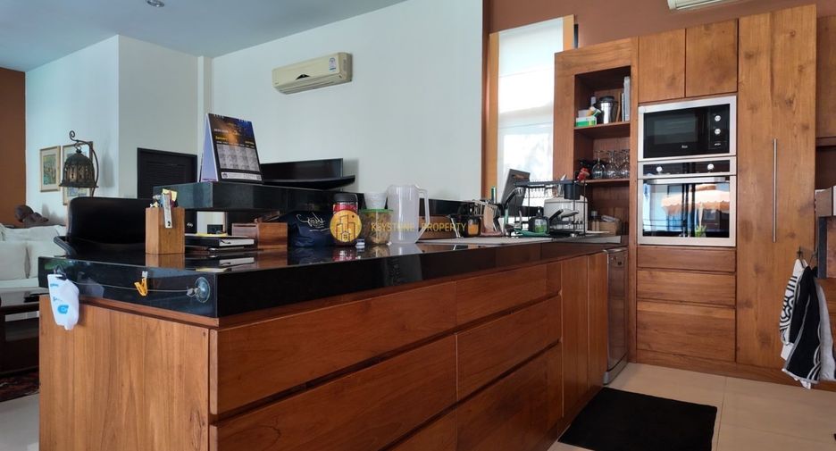 À vendre 5 chambres villa à East Pattaya, Pattaya