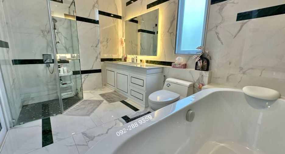 For rent 3 bedrooms house in Sattahip, Chonburi