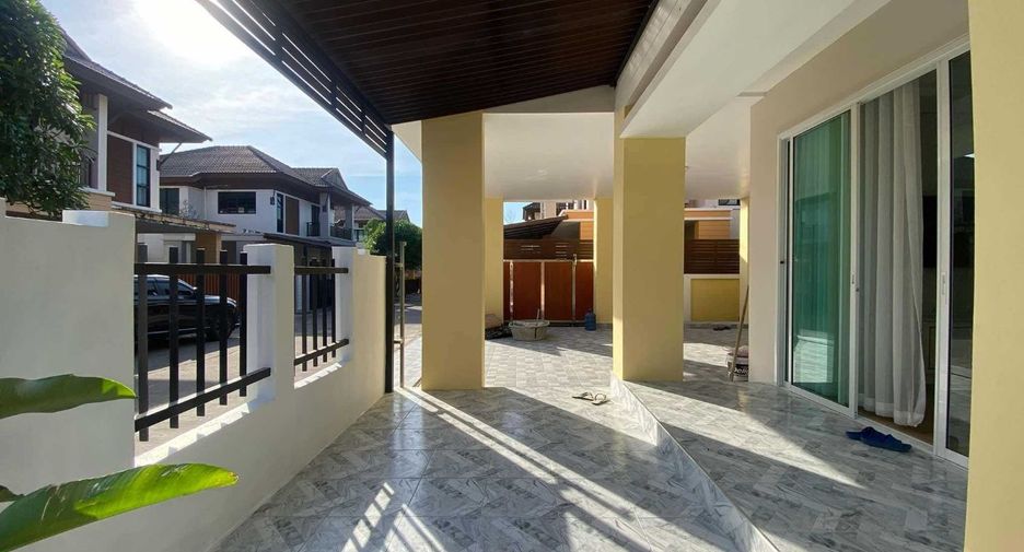 Haus zum Kauf mit 4 Zimmer in Bang Lamung, Chonburi