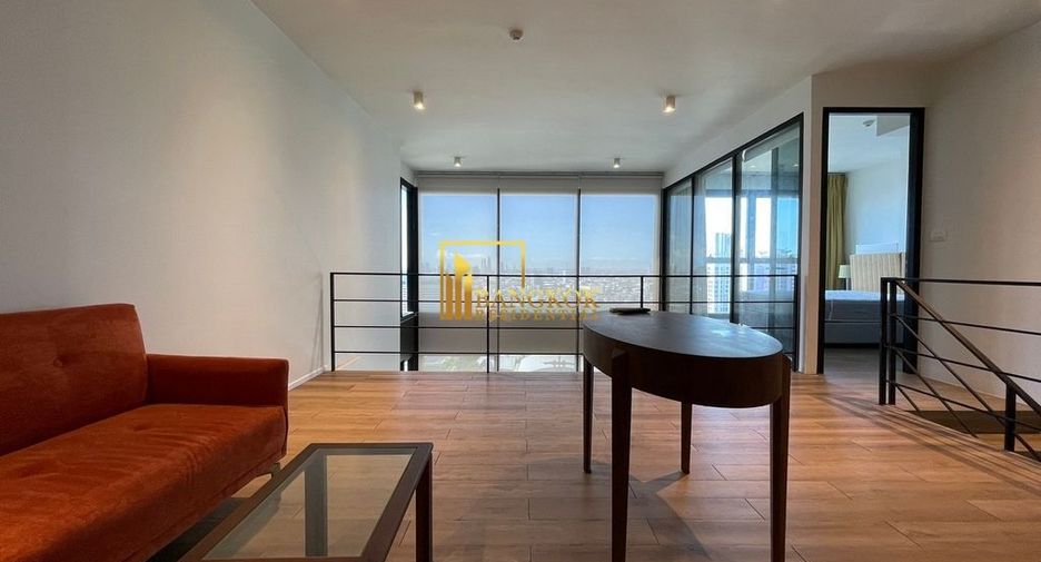 For rent 2 bedrooms condo in Sathon, Bangkok