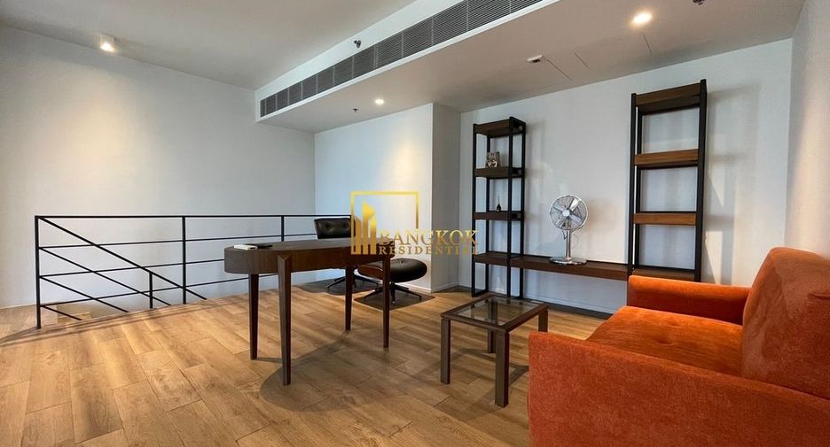 For rent 2 bedrooms condo in Sathon, Bangkok