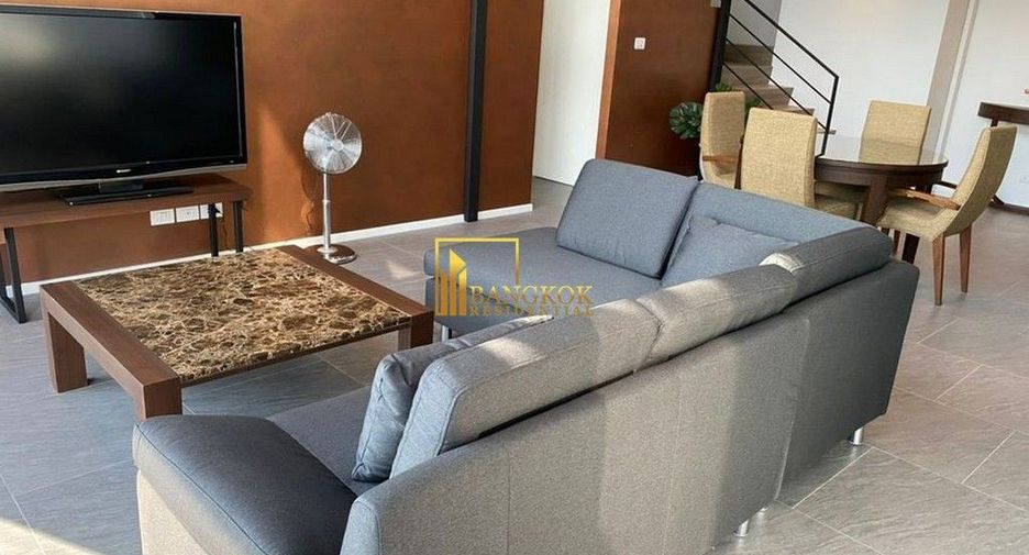 For rent 2 bedrooms condo in Sathon, Bangkok