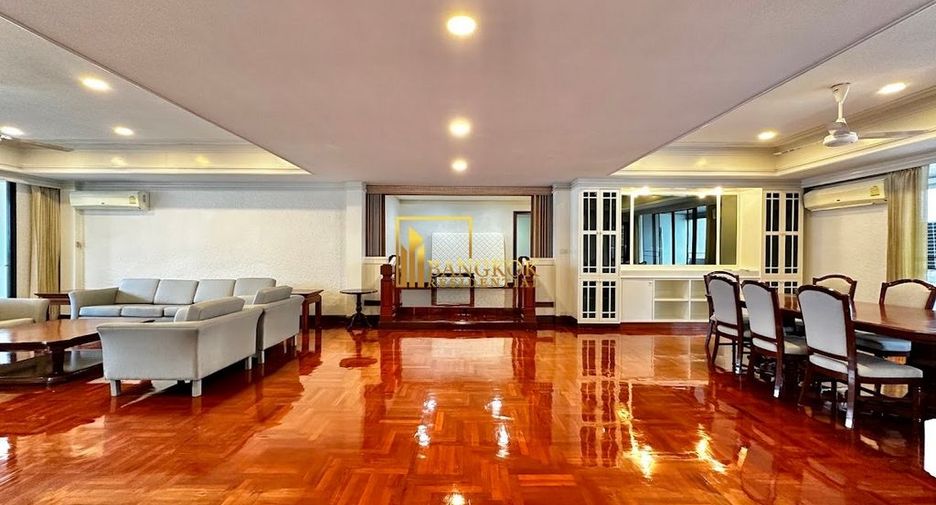 Condo en alquiler de 3 habitaciones en Khlong Toei, Bangkok