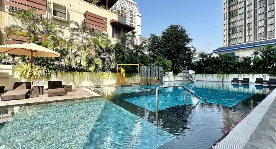 Condo en alquiler de 3 habitaciones en Khlong Toei, Bangkok