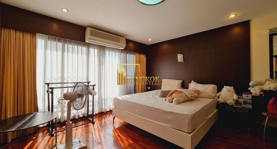 À louer 2 chambres condo à Khlong Toei, Bangkok