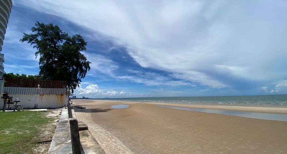 For sale 2 bedrooms condo in Hua Hin, Prachuap Khiri Khan