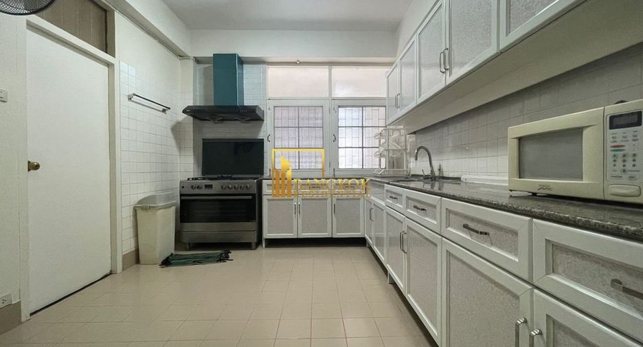 出租 3 卧室 公寓式住宅 在 Khlong Toei, 曼谷
