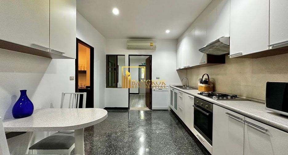 Apartment zur Miete mit 3 Zimmer in Watthana, Bangkok