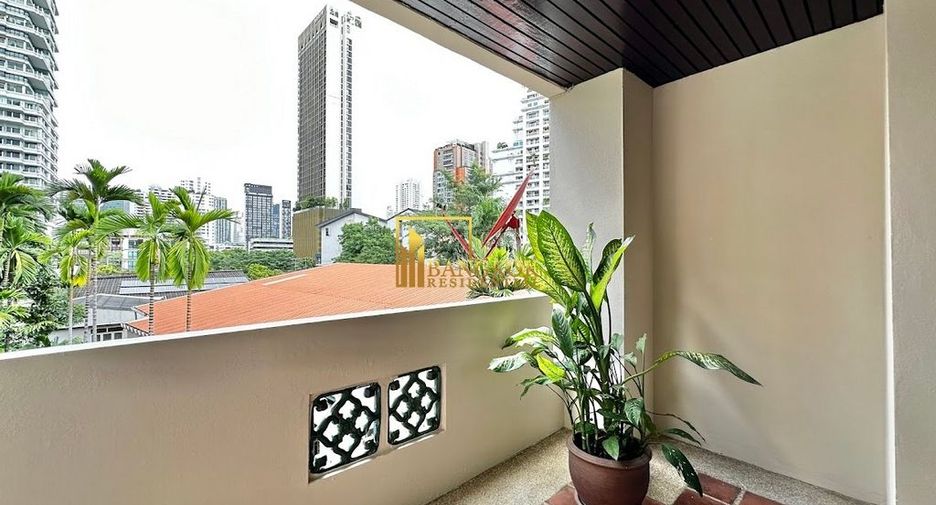 Apartment zur Miete mit 3 Zimmer in Watthana, Bangkok