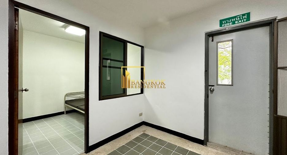 Apartment zur Miete mit 3 Zimmer in Watthana, Bangkok