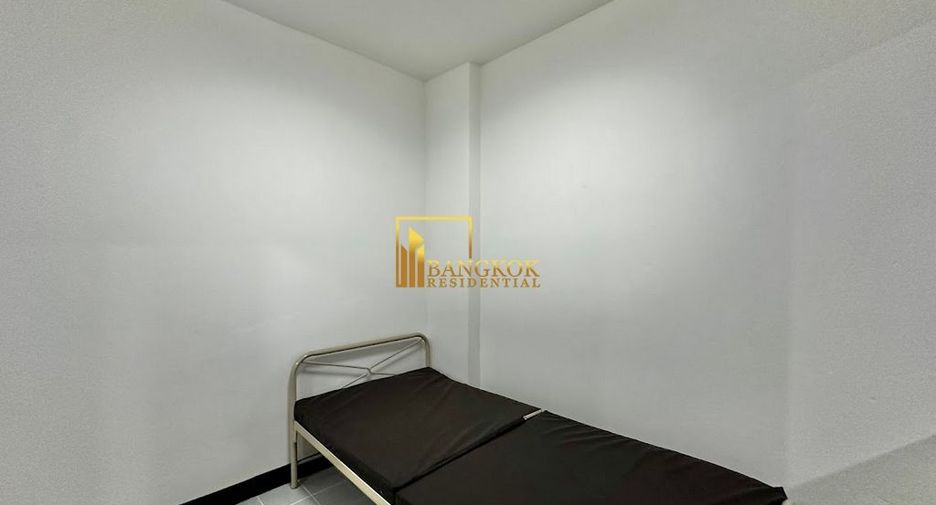 Apartment zur Miete mit 3 Zimmer in Watthana, Bangkok