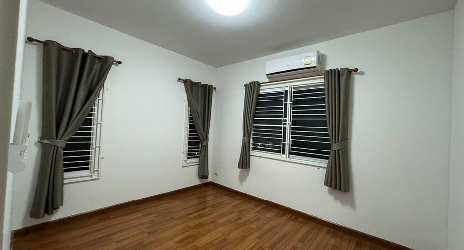 For sale 3 ベッドルーム house in Bang Lamung, Chonburi