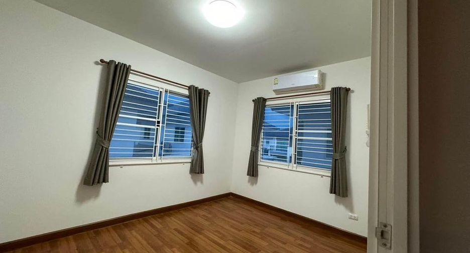 For sale 3 ベッドルーム house in Bang Lamung, Chonburi