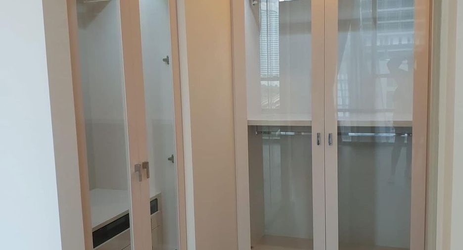 For rent 1 bed condo in Sathon, Bangkok