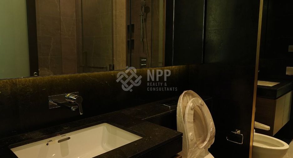 For sale 2 Beds condo in Pathum Wan, Bangkok