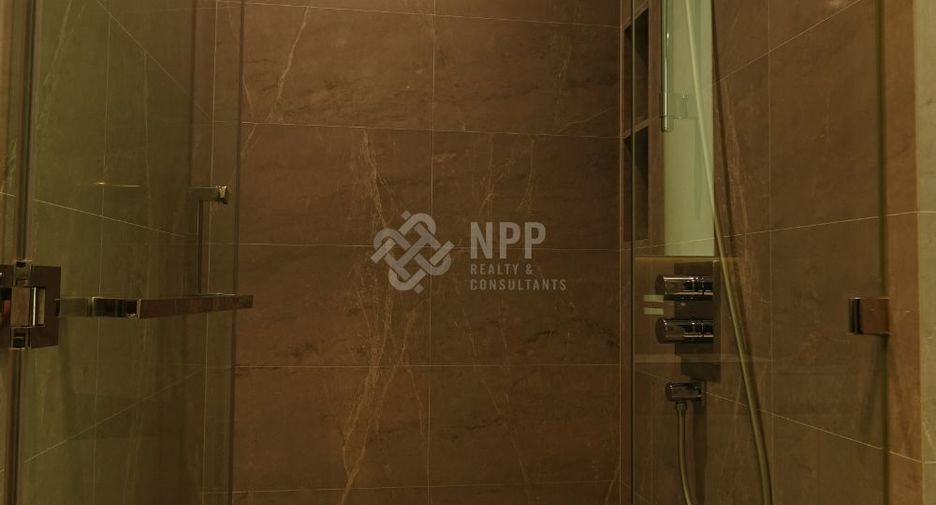 For sale 2 Beds condo in Pathum Wan, Bangkok