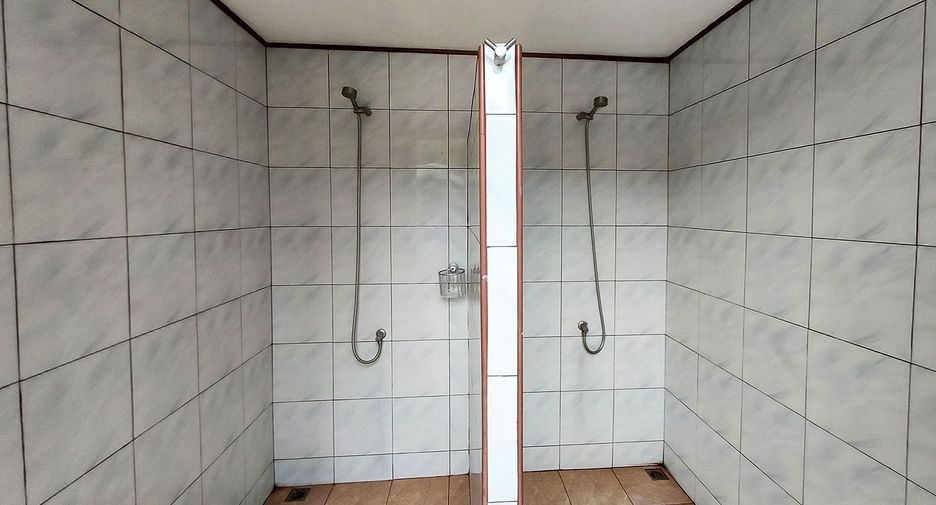 Продажа 10 спальни отель в Мыанг Районг, Районг
