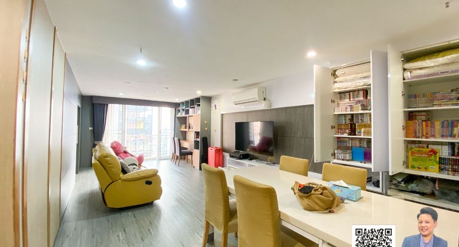 For sale 2 bedrooms condo in Watthana, Bangkok