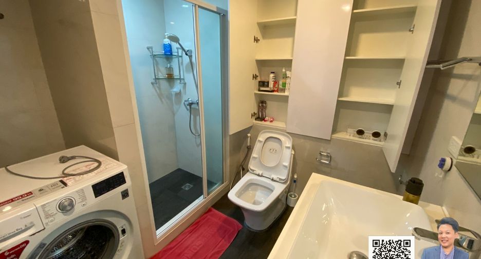 For sale 2 bedrooms condo in Watthana, Bangkok