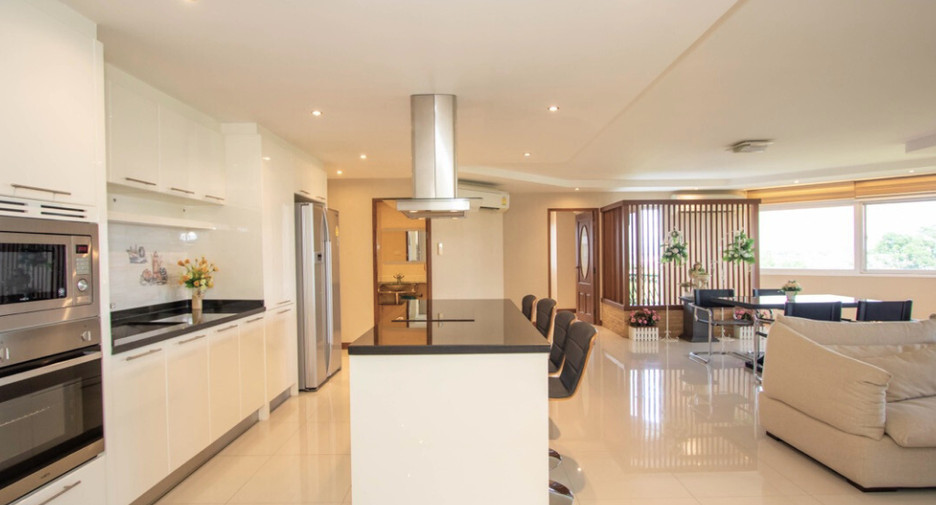 For sale 2 Beds condo in Mueang Chiang Mai, Chiang Mai