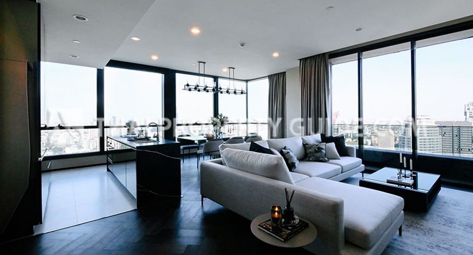 For rent 3 bed condo in Khlong Toei, Bangkok