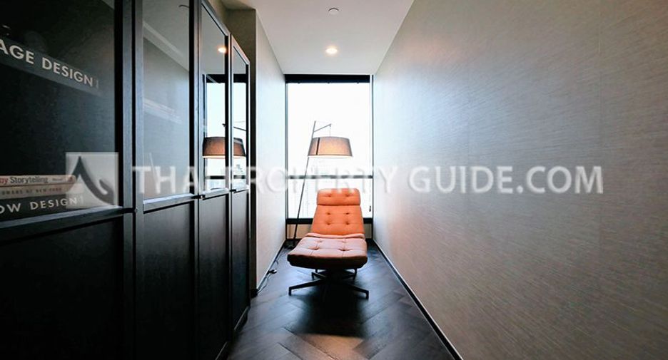 For rent 3 bed condo in Khlong Toei, Bangkok