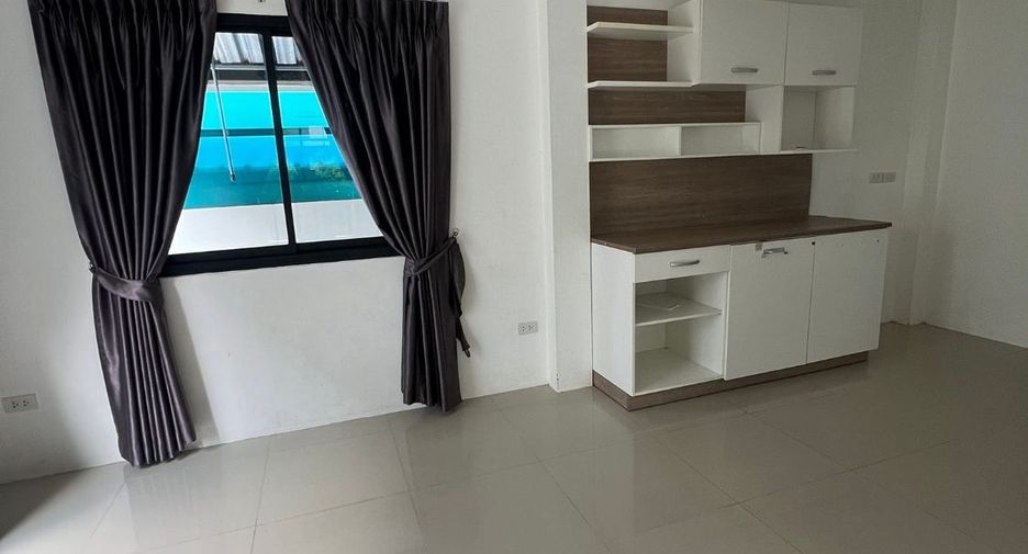 出售 3 卧室 独立屋 在 Bang Lamung, Chon Buri