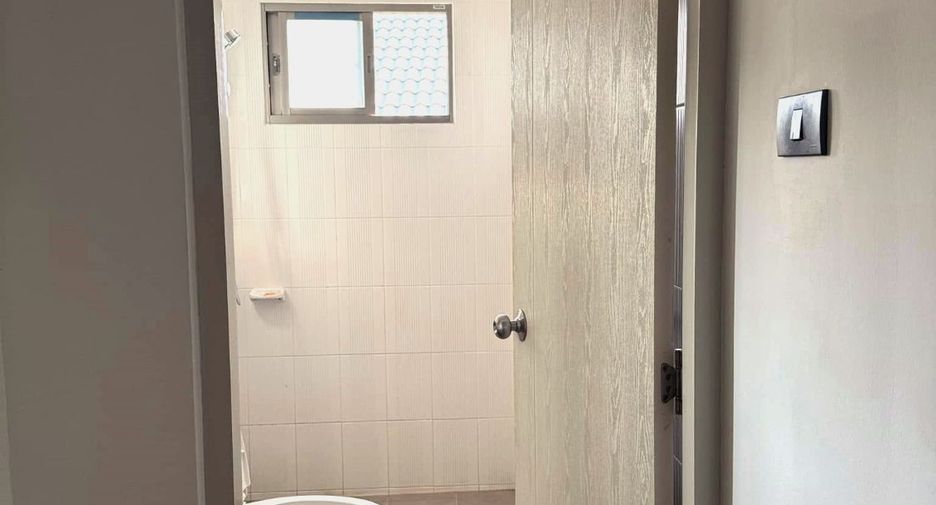 Продажа 3 спальни дом в Банг Ламунг, Чонбури
