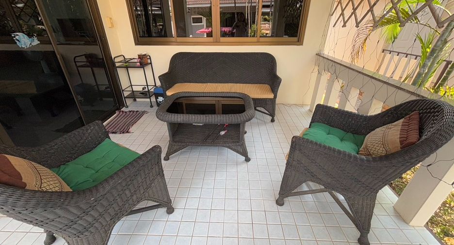 For rent 2 bedrooms house in Mueang Rayong, Rayong