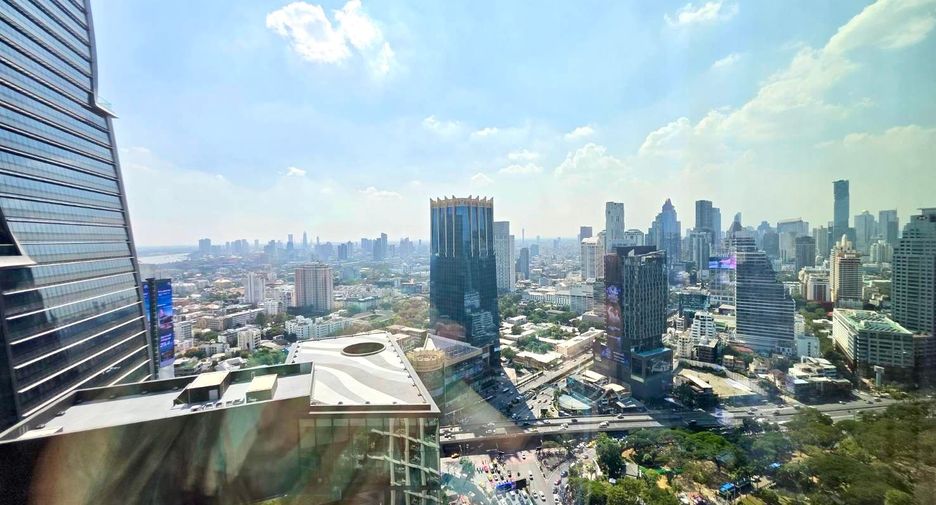 À louer et à vendre 3 chambres condo à Sathon, Bangkok