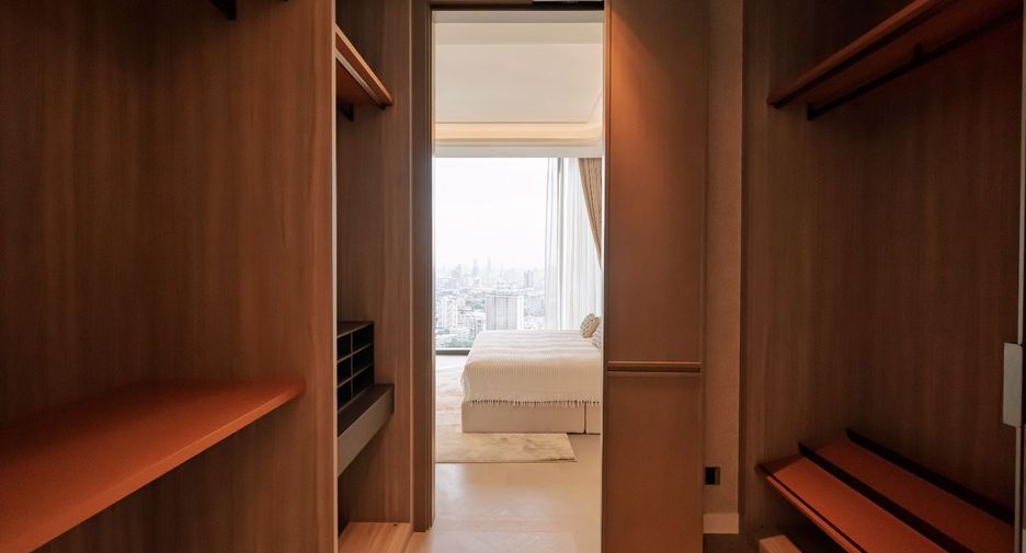 For rent and for sale 2 bedrooms condo in Sathon, Bangkok