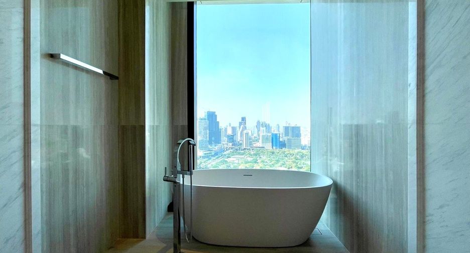 For rent and for sale 5 bedrooms condo in Sathon, Bangkok