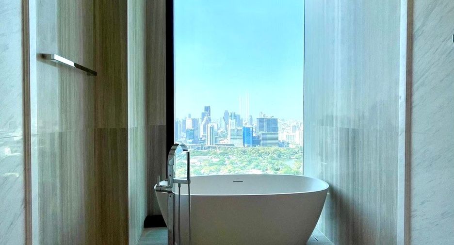 For rent and for sale 7 bedrooms condo in Sathon, Bangkok