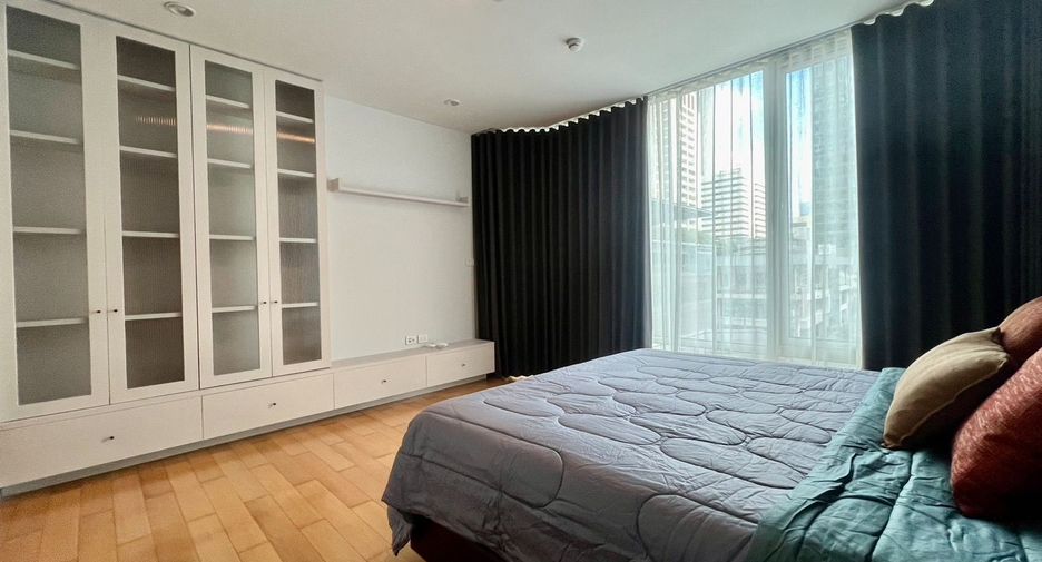 Wohnung zur Miete mit 2 Zimmer in Pathum Wan, Bangkok