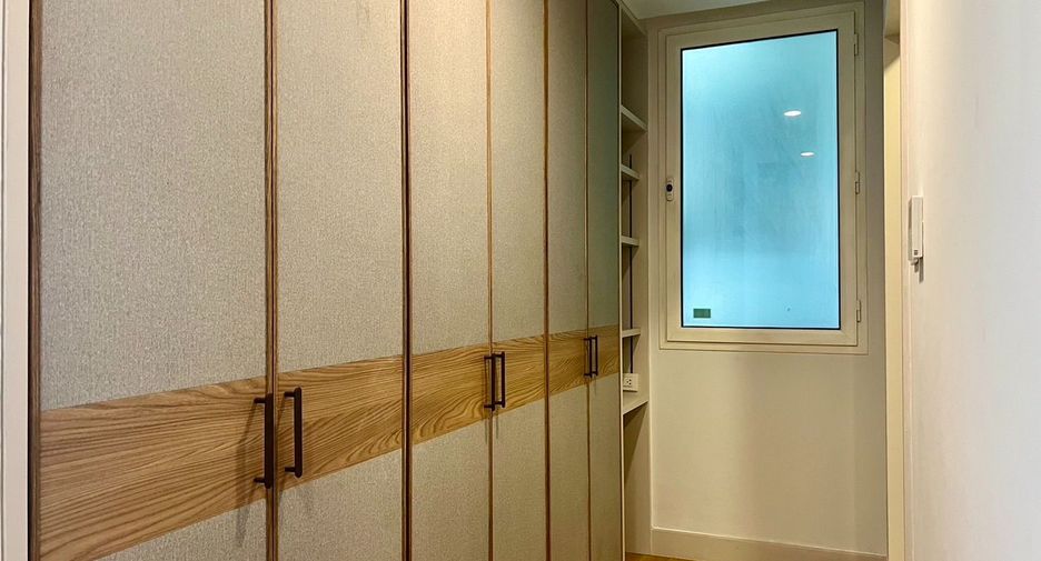 Wohnung zur Miete mit 2 Zimmer in Pathum Wan, Bangkok