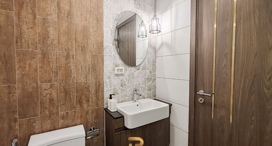 For sale 2 bedrooms condo in Sattahip, Chonburi