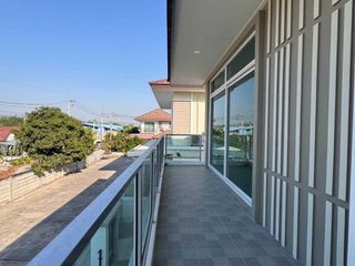For sale 4 bed house in Ban Bueng, Chonburi