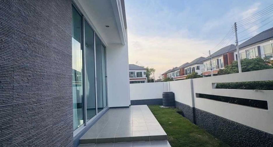 For sale 3 bed house in Phan Thong, Chonburi